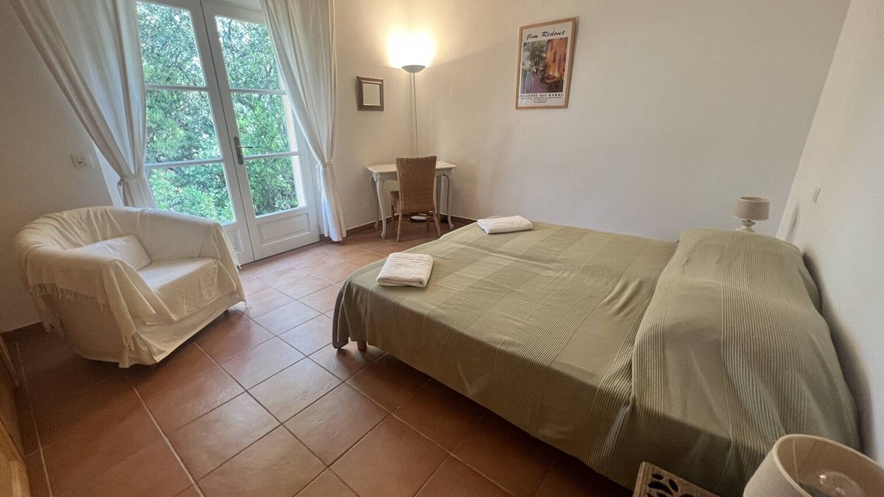 Photo of Bedroom in Gassin