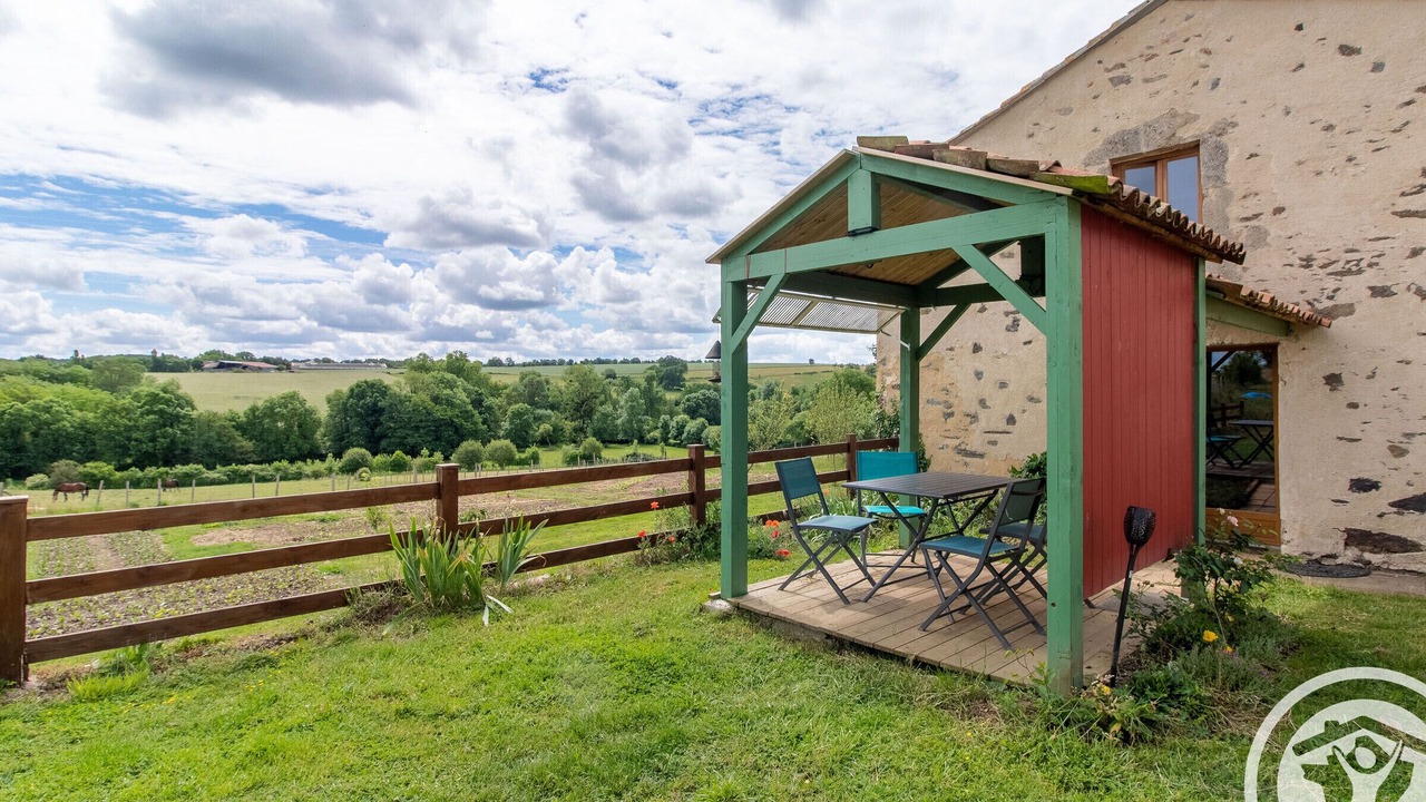 Photo of Outdoor in Montilliers