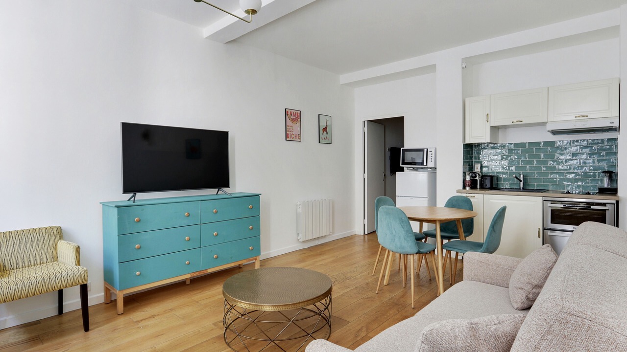 Photo of Livingroom in Quartier de l'Ecole-Militaire