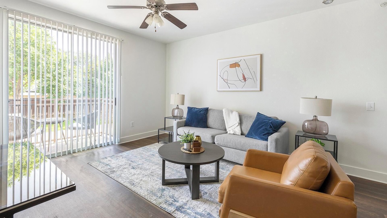 Photo of Livingroom in Irving