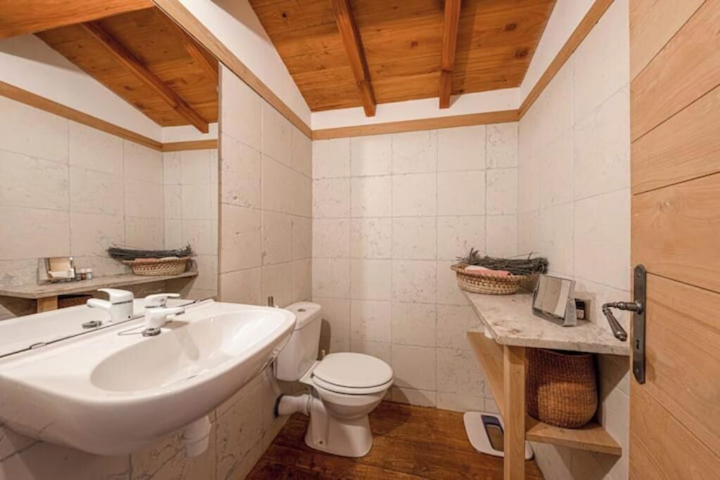 Photo of Bathroom in Genolhac