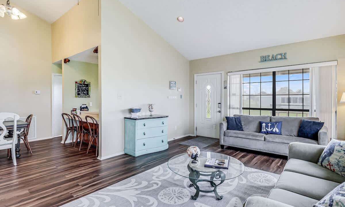 Photo of Livingroom in Aransas Pass