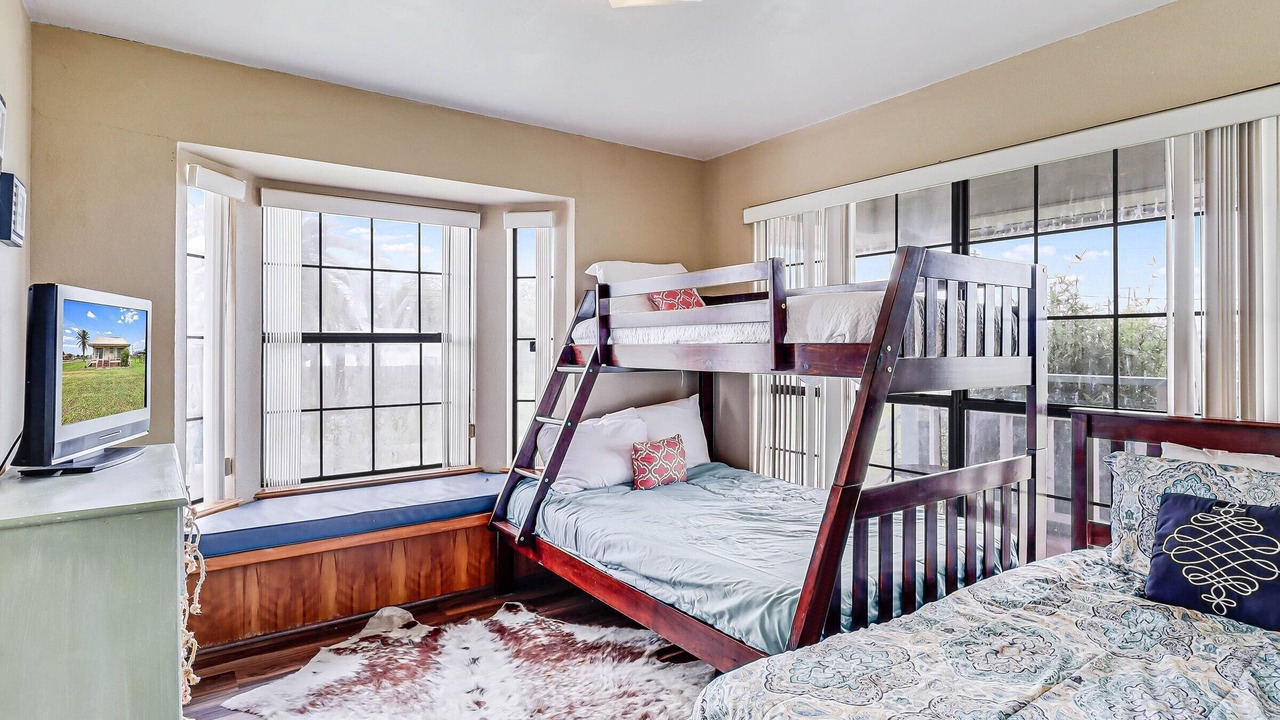 Photo of Bedroom in Aransas Pass