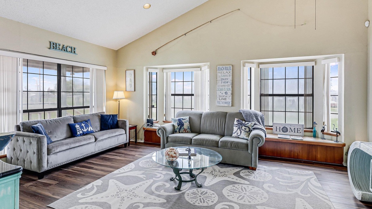 Photo of Livingroom in Aransas Pass