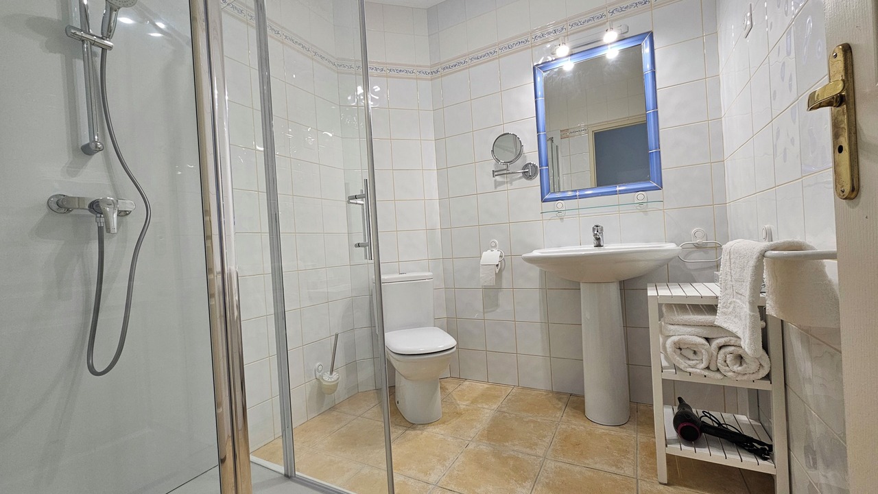 Photo of Bathroom in La Garde-Adhemar