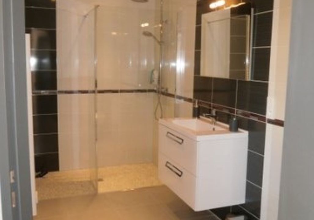 Photo of Bathroom in Saint-Reverend