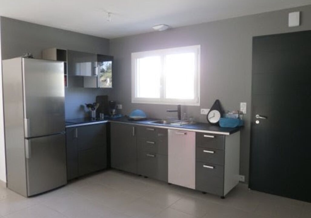 Photo of Kitchen in Saint-Reverend