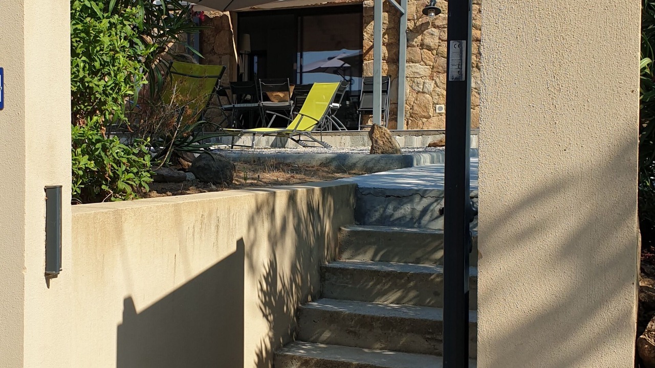 Photo of Others in Coti-Chiavari