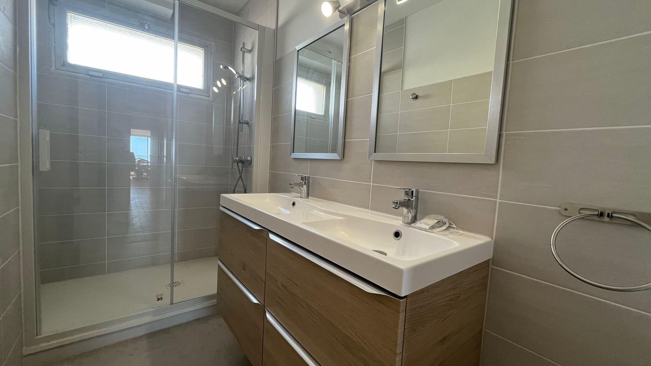 Photo of Bathroom in Port-la-Nouvelle