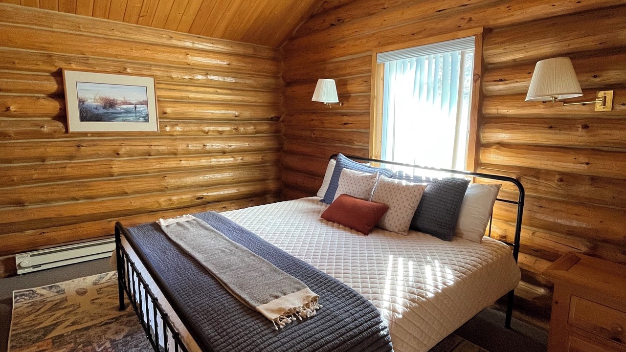 Photo of Bedroom in Daggett County