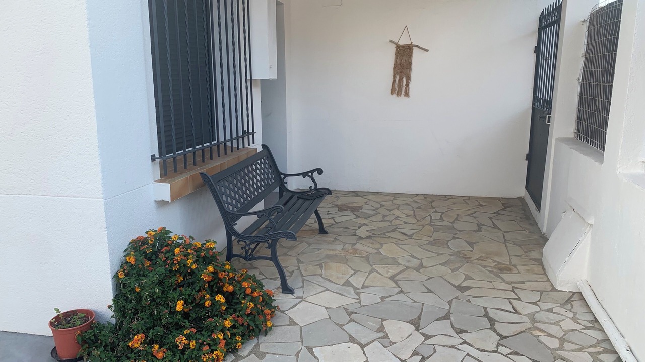 Photo of Patio Balcony in Theza
