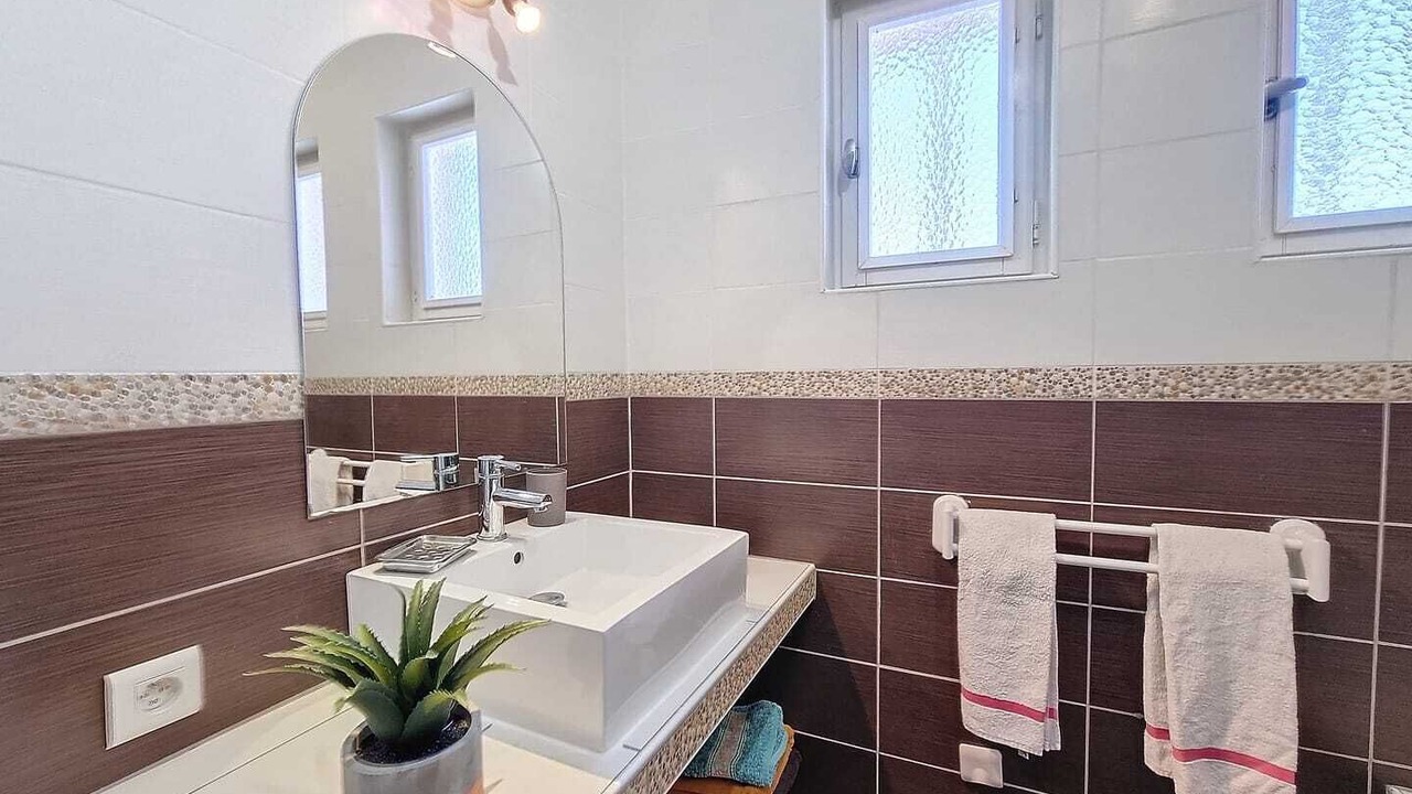 Photo of Bathroom in Elne