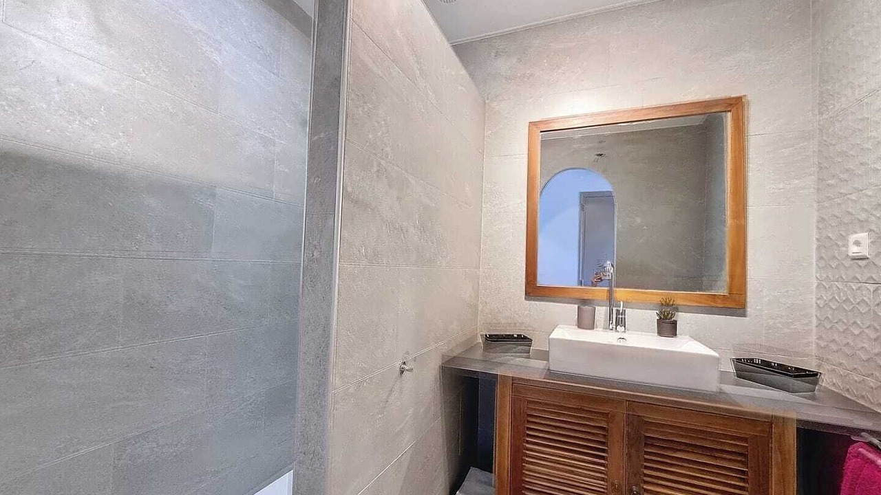 Photo of Bathroom in Elne