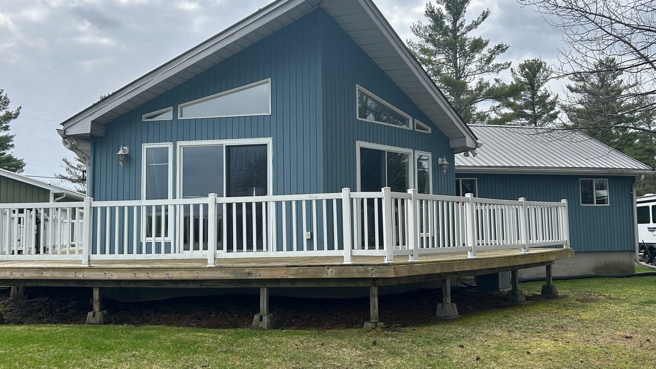 Photo of Outdoor in Addison