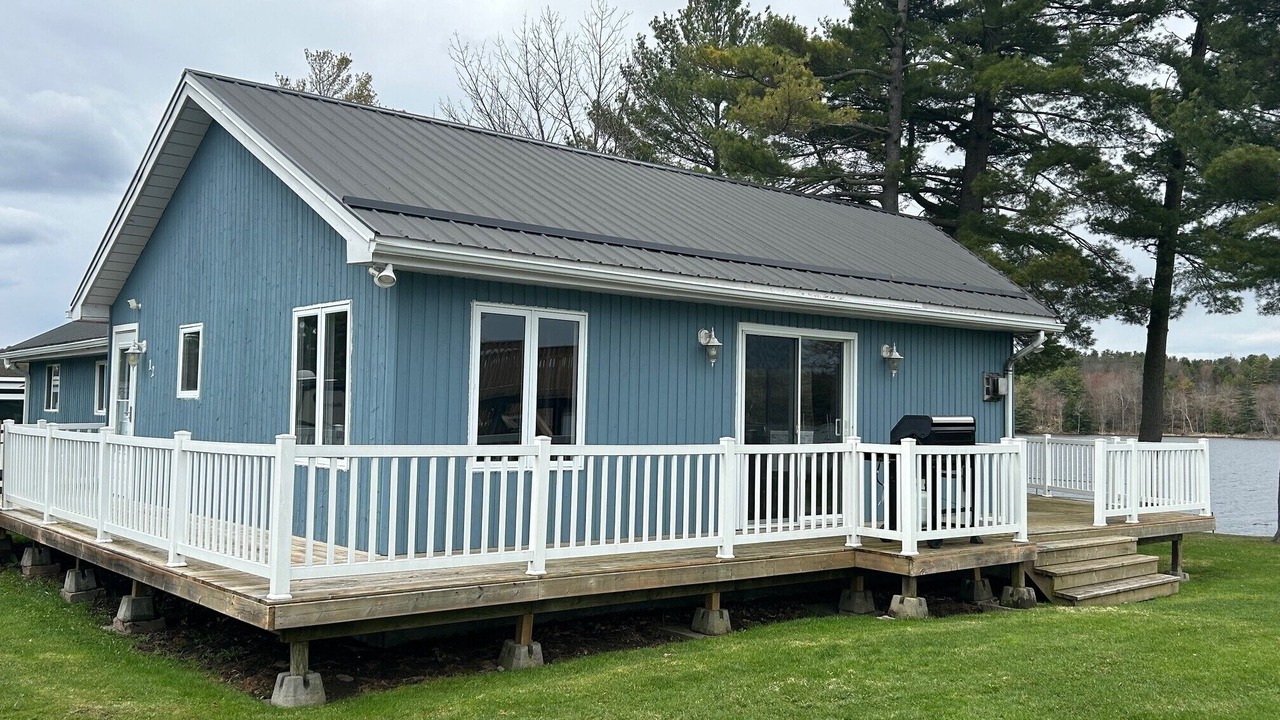 Photo of Outdoor in Addison