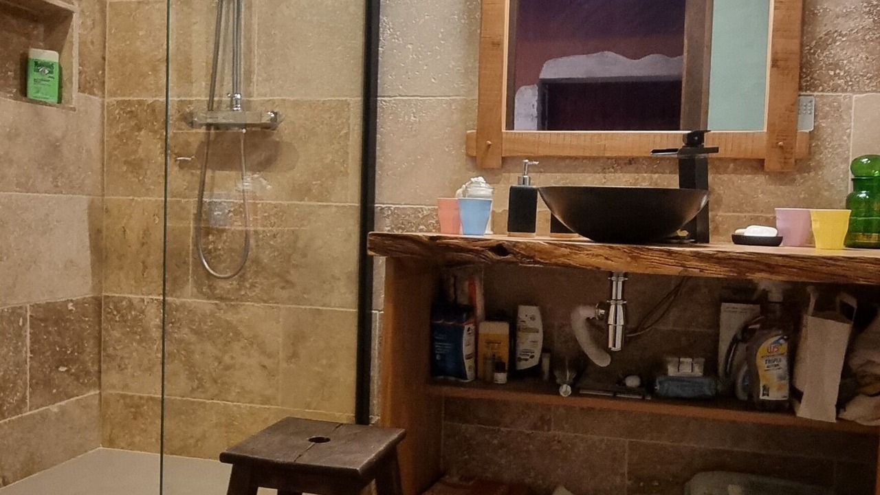 Photo of Bathroom in Panon