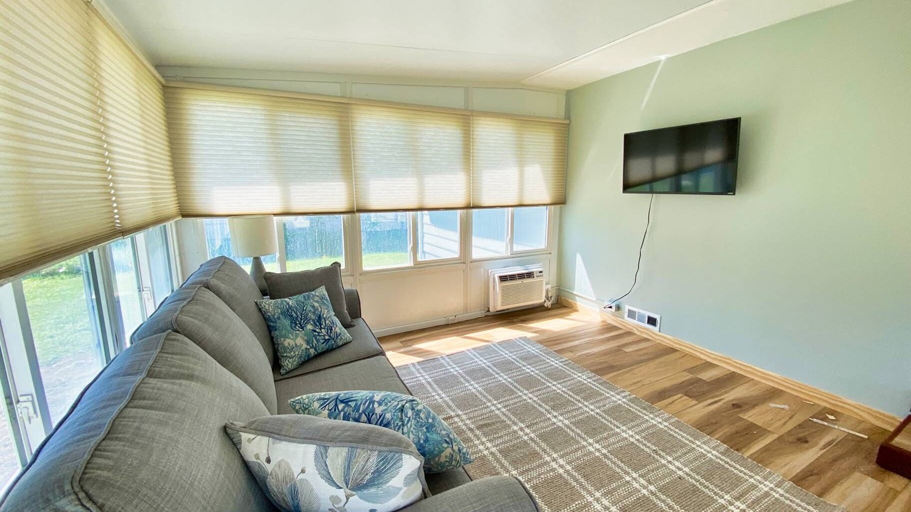 Photo of Livingroom in Cape Charles