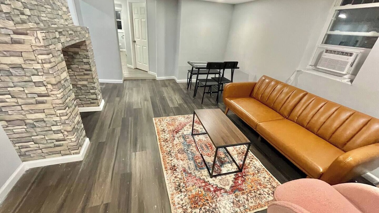 Photo of Livingroom in Ampere
