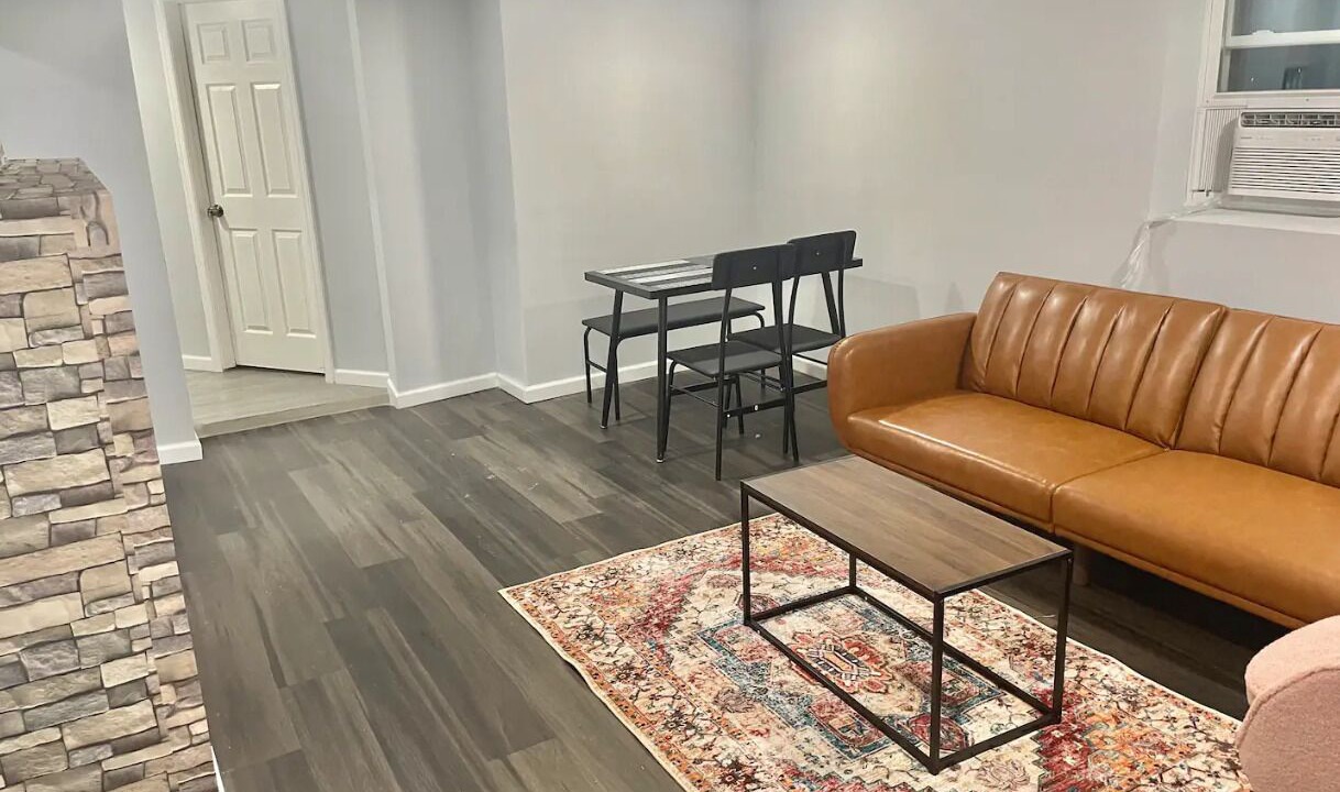Photo of Livingroom in Ampere