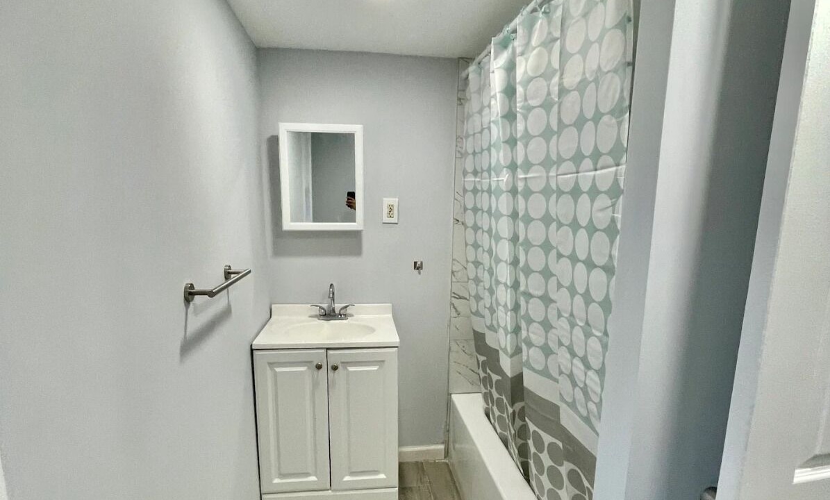 Photo of Bathroom in Ampere