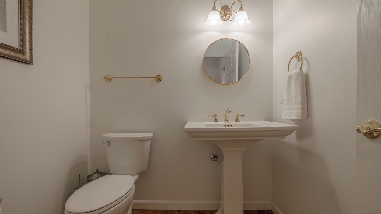 Photo of Bathroom in Innsbrook