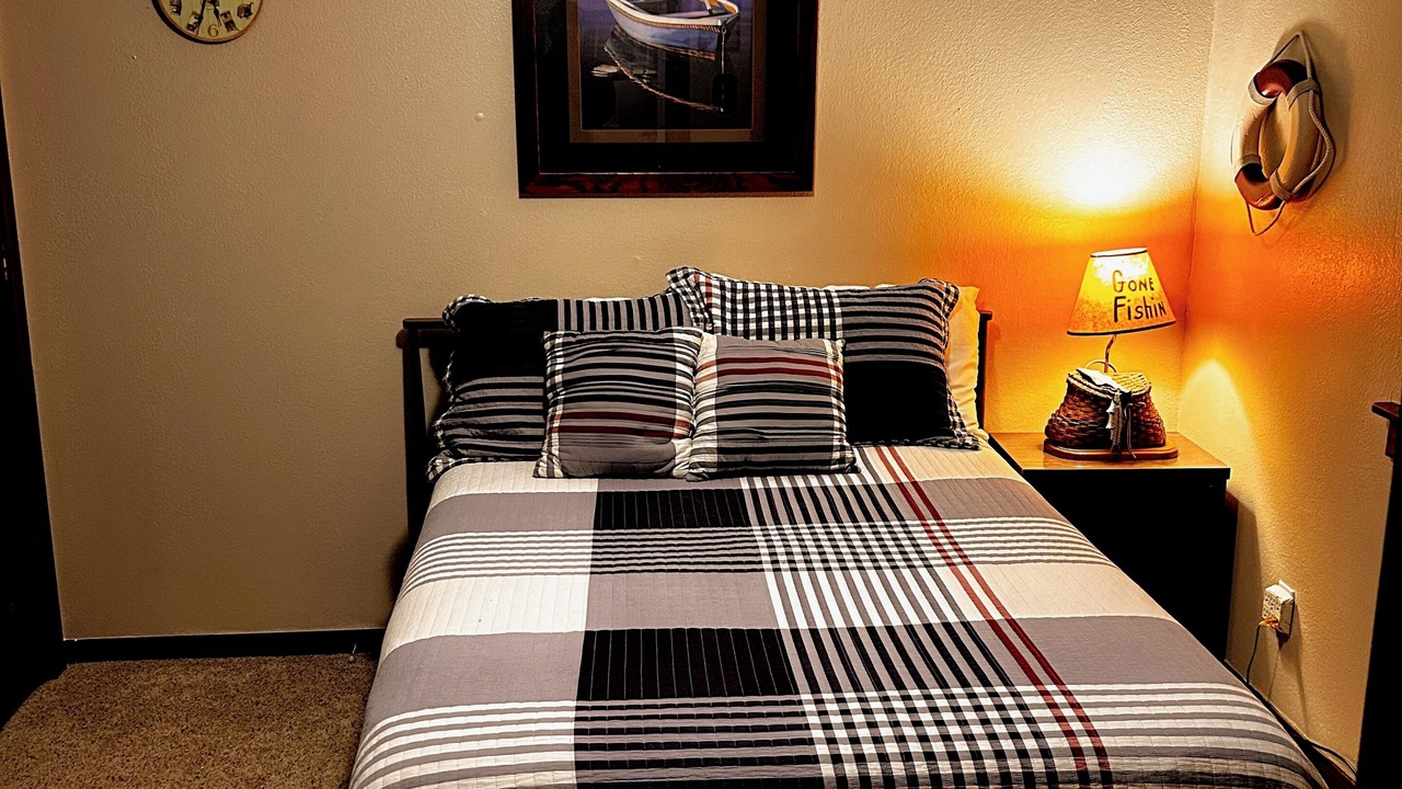 Photo of Bedroom in West Livingston