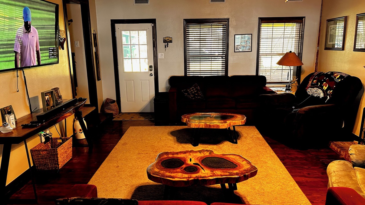 Photo of Bedroom in West Livingston