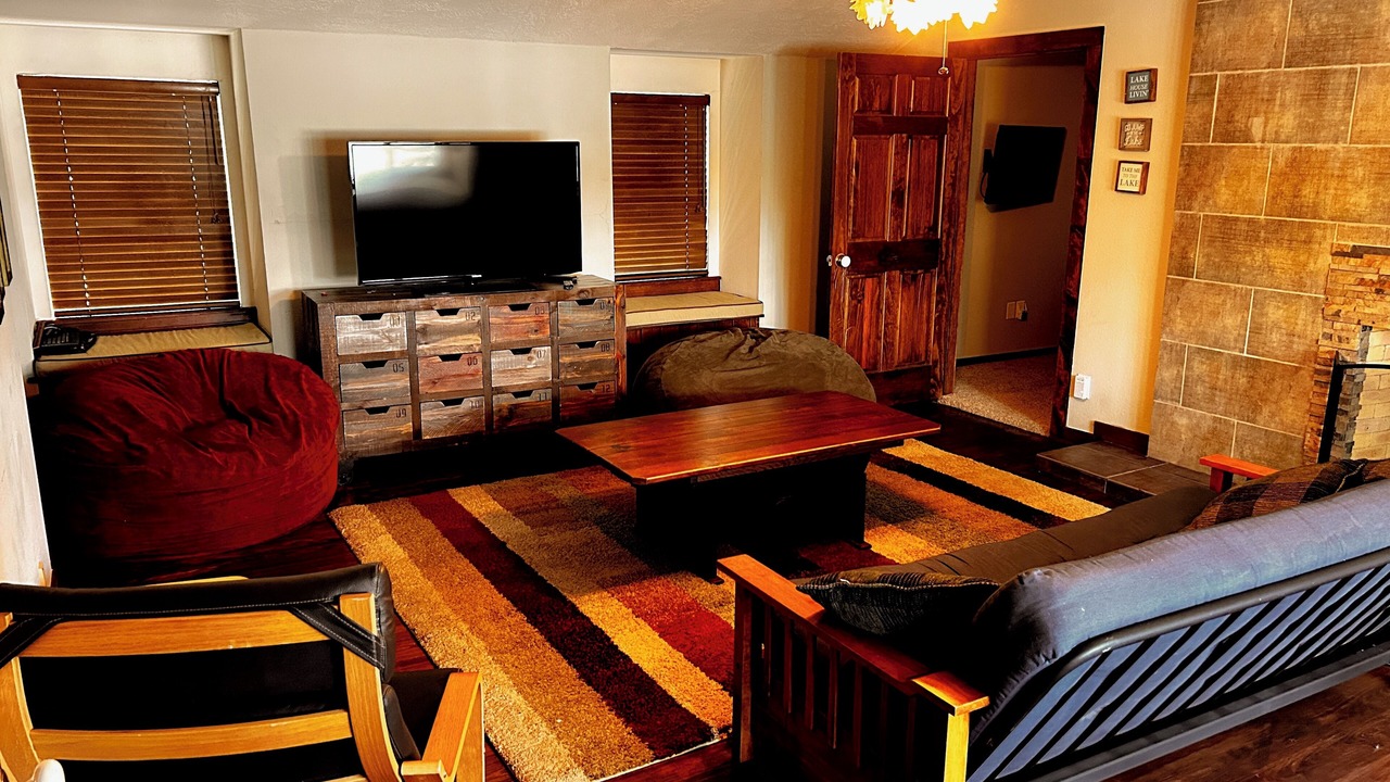Photo of Bedroom in West Livingston