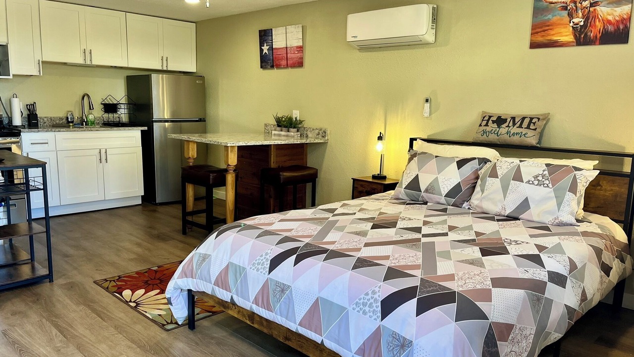 Photo of Bedroom in Eastland