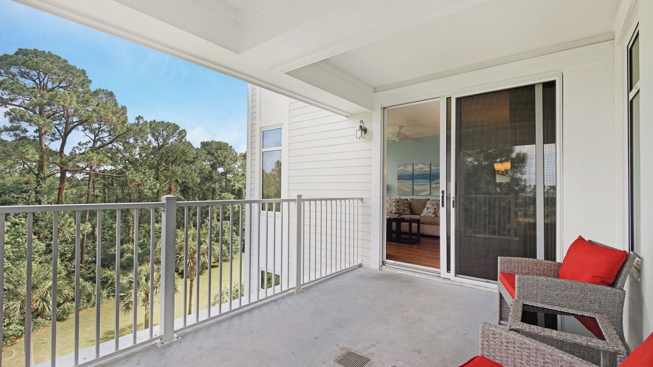 Photo of Patio Balcony in Baytowne Wharf