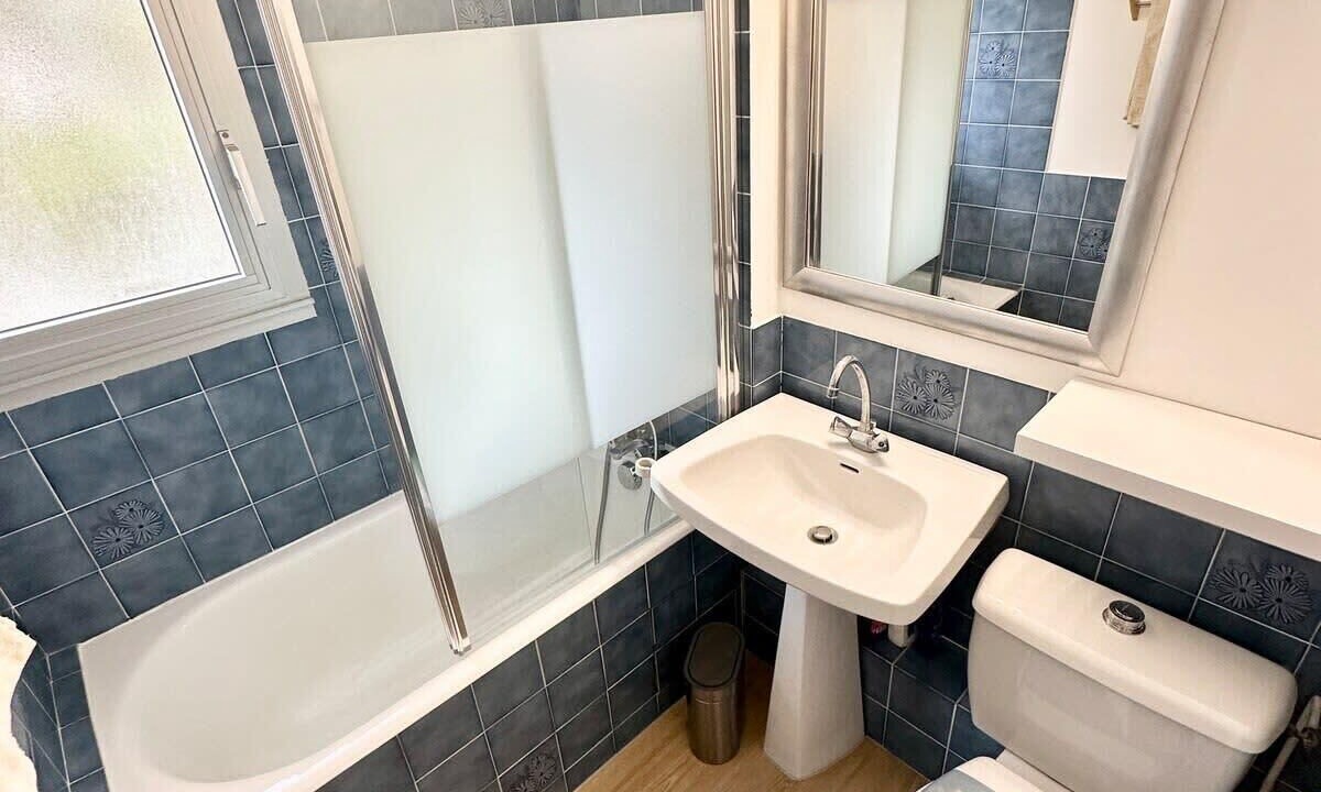 Photo of Bathroom in Quiberon