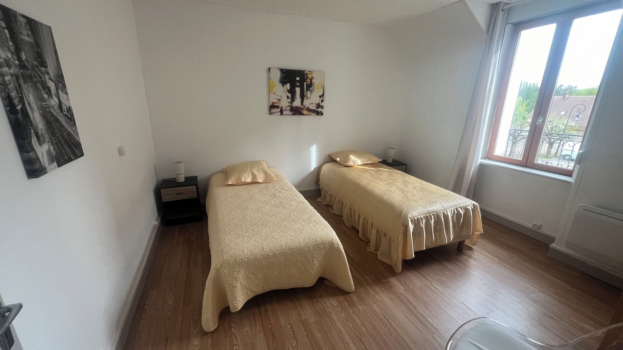 Photo of Bedroom in Bleneau