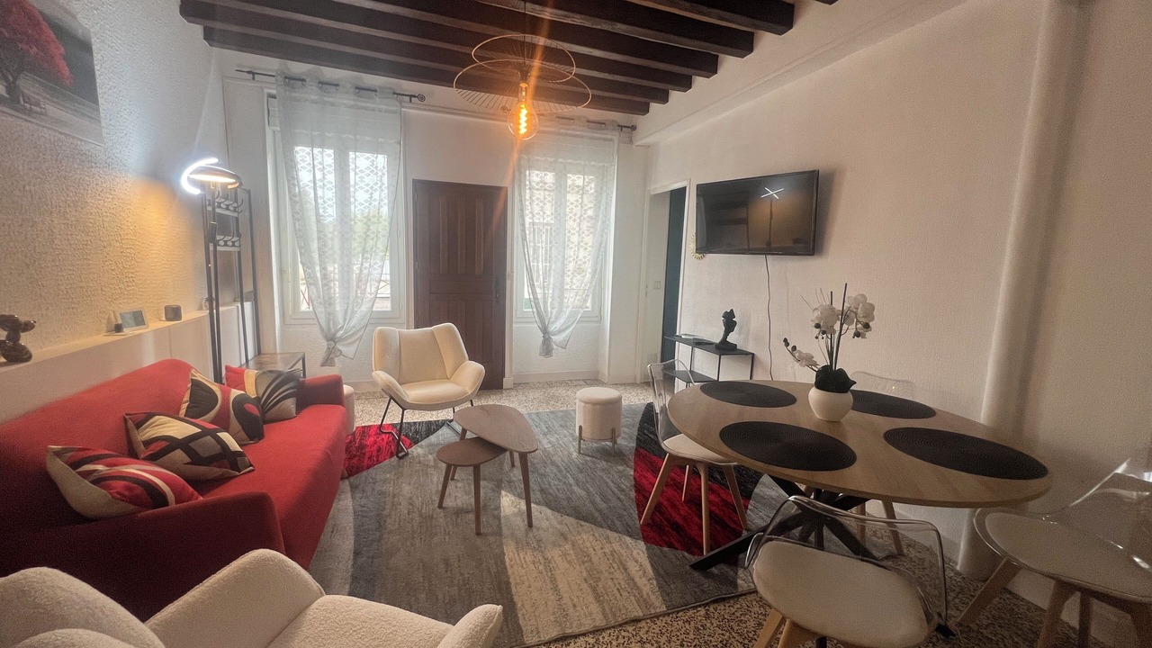 Photo of Livingroom in Bleneau