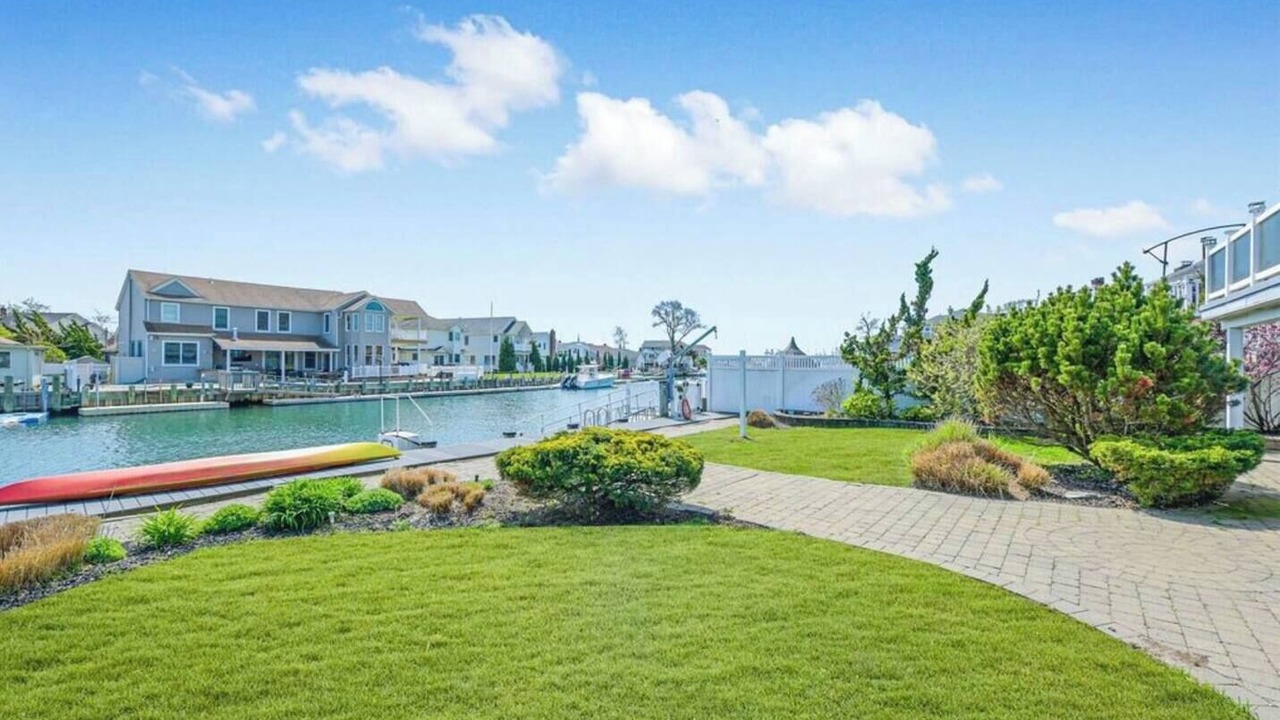 Photo of Outdoor in Massapequa