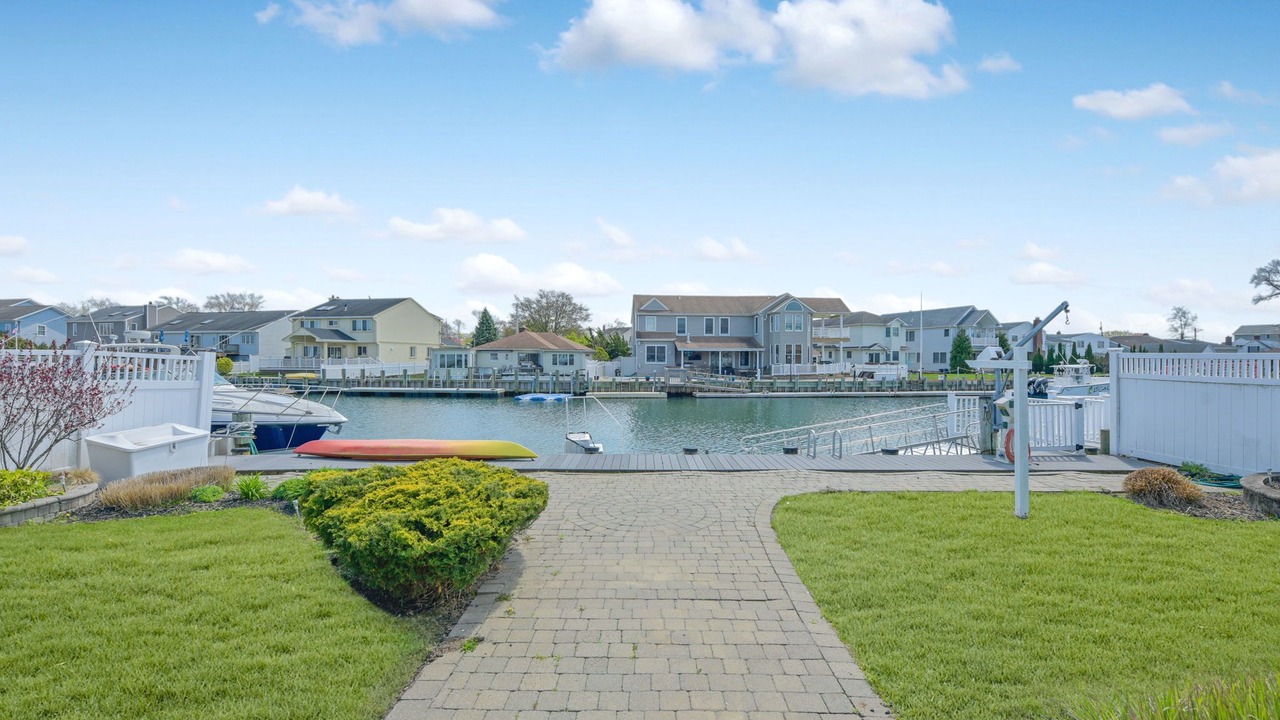 Photo of Others in Massapequa