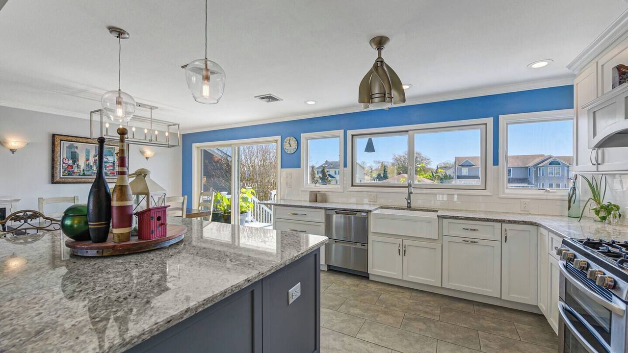 Photo of Others in Massapequa