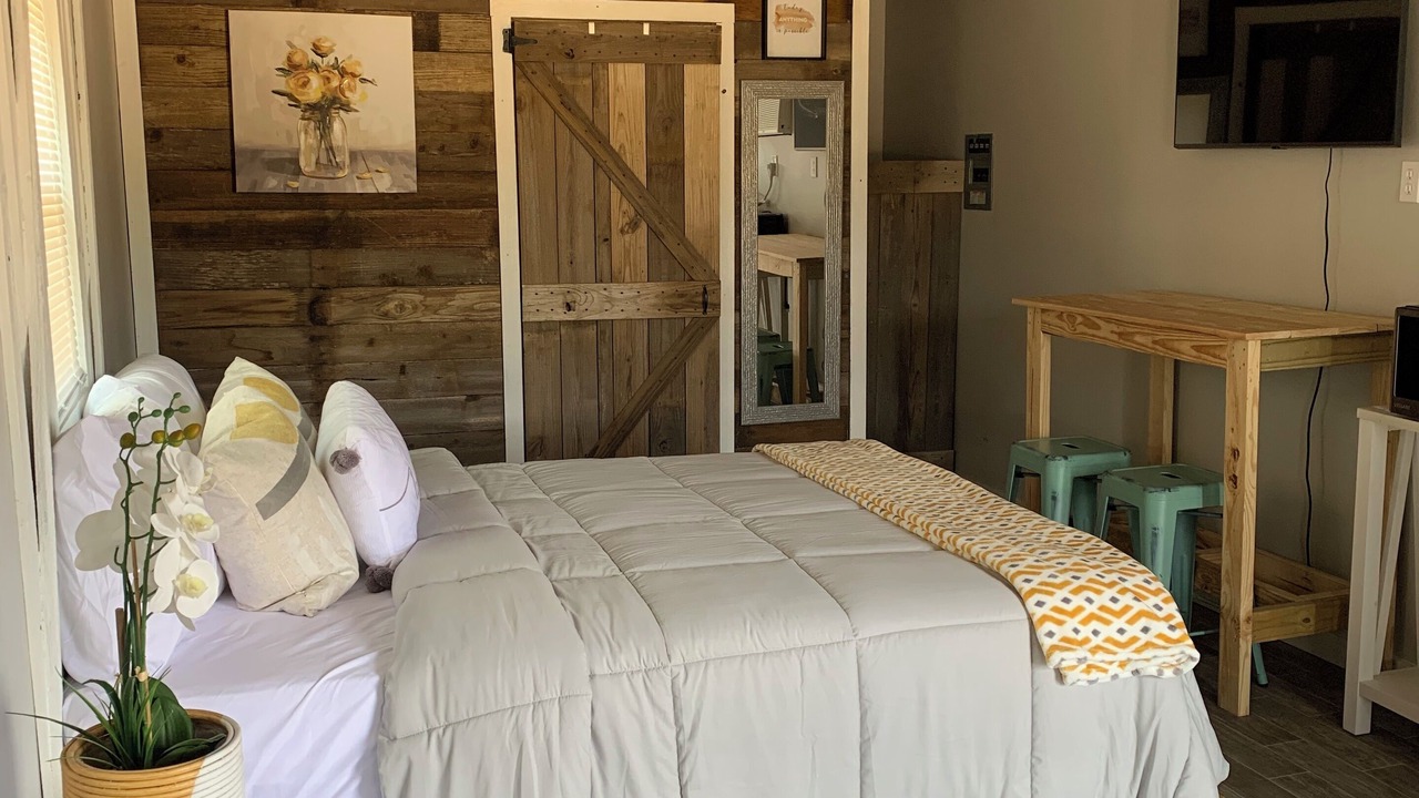 Photo of Bedroom in Woodville