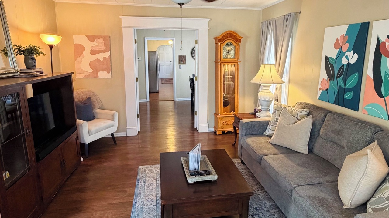 Photo of Livingroom in Jonesboro