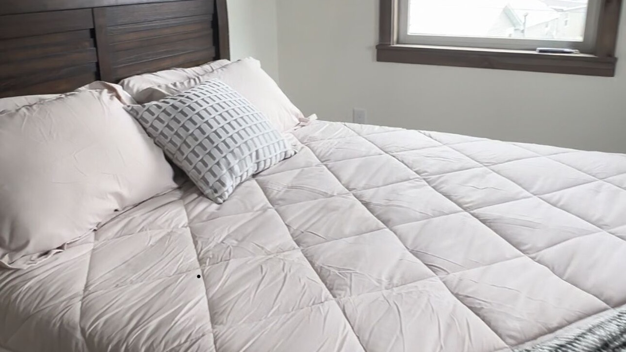 Photo of Bedroom in Verona Beach
