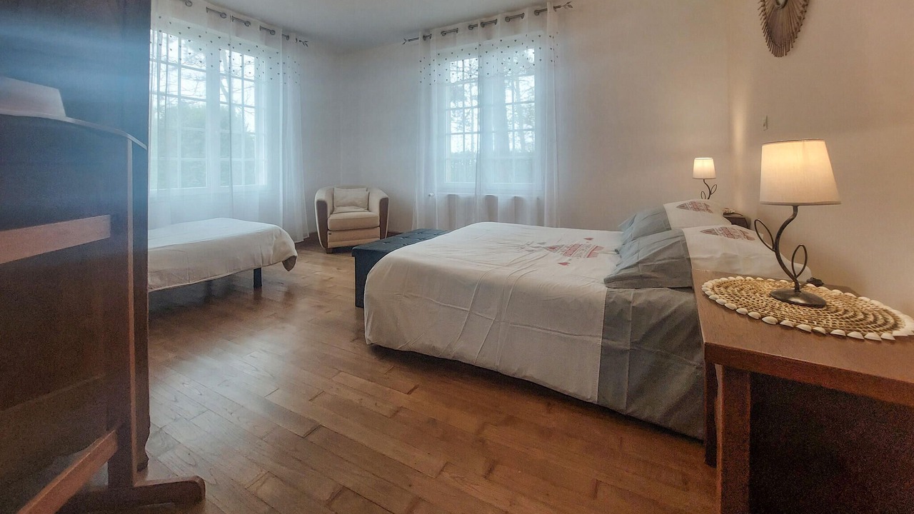 Photo of Others in Ponthoile