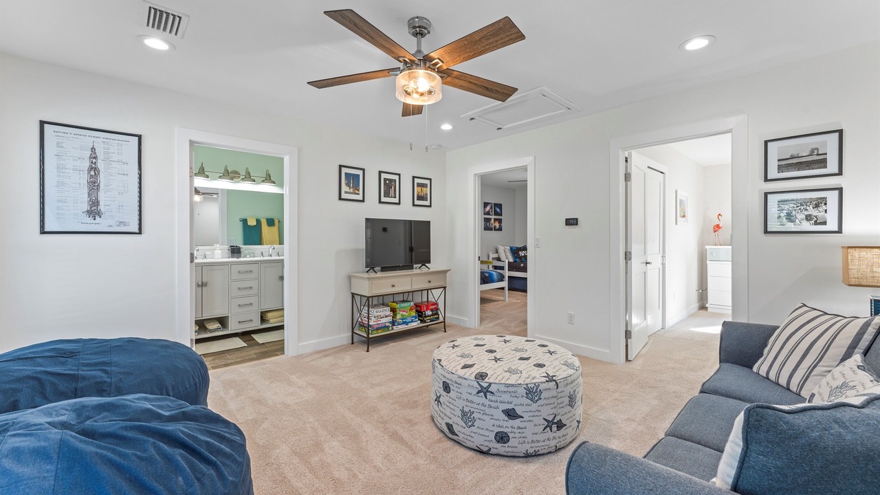 Photo of Bedroom in Cocoa Isles
