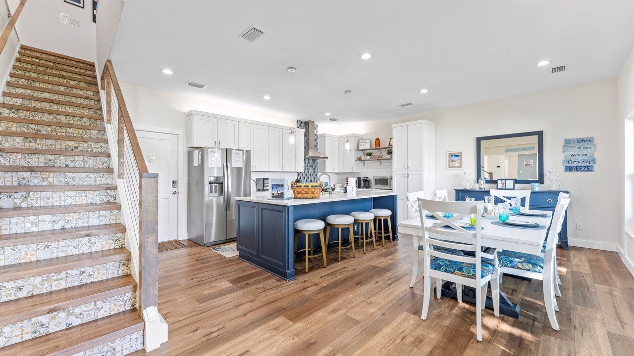 Photo of Others in Cocoa Isles