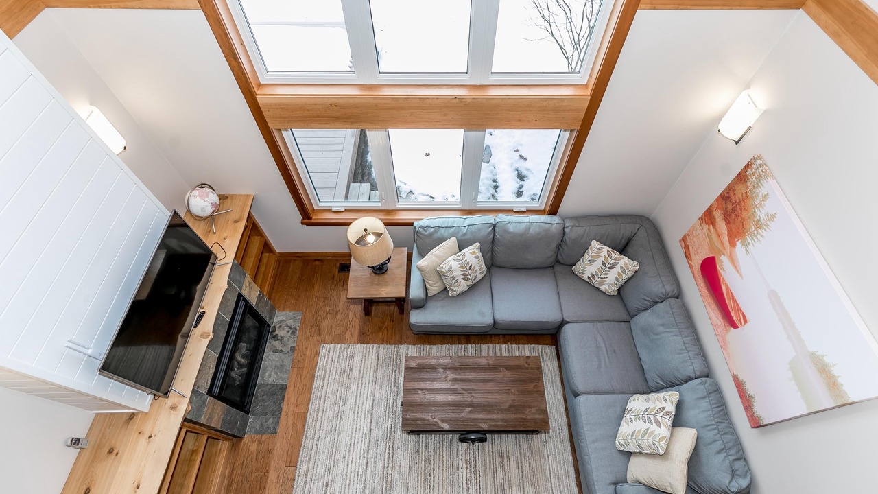 Photo of Livingroom in Muskoka Lakes
