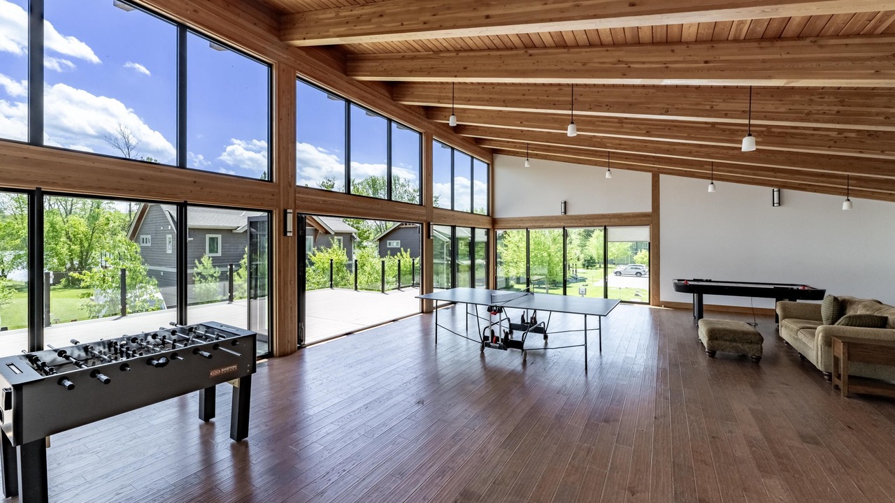 Photo of Bedroom in Muskoka Lakes