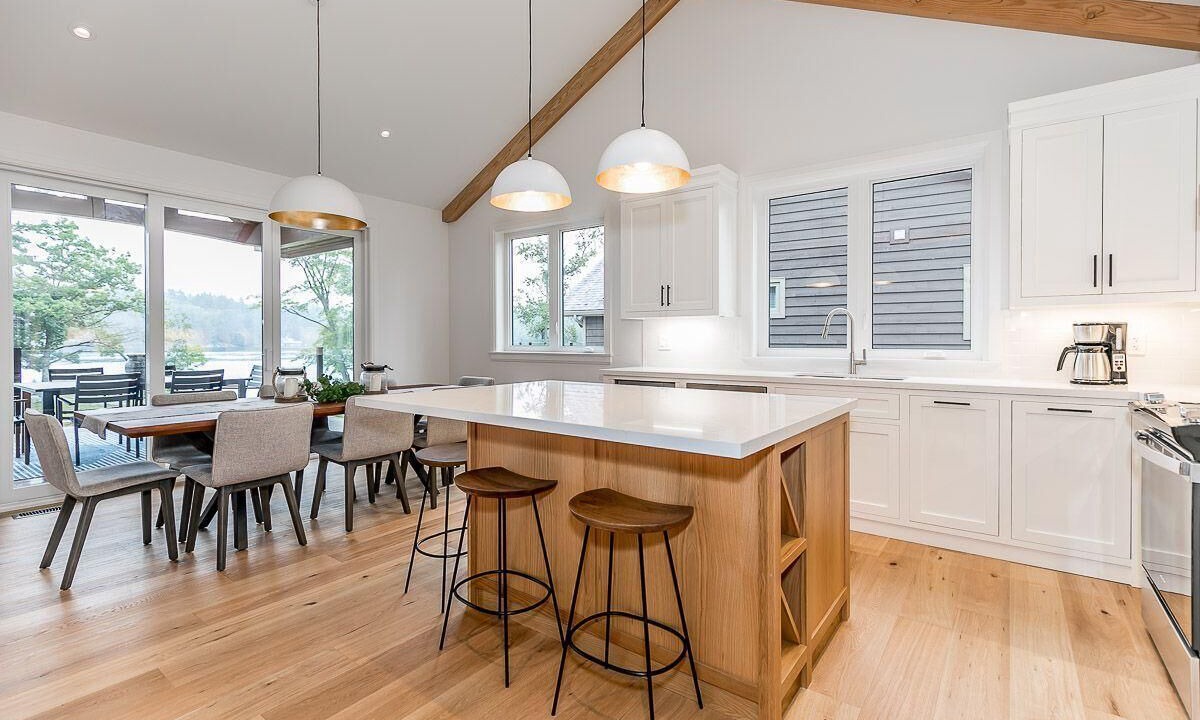 Photo of Kitchen in Muskoka Lakes