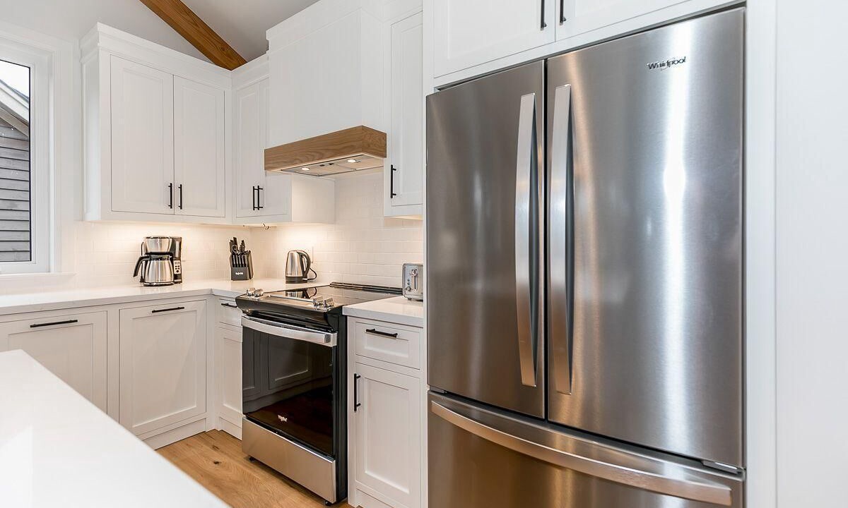 Photo of Kitchen in Muskoka Lakes