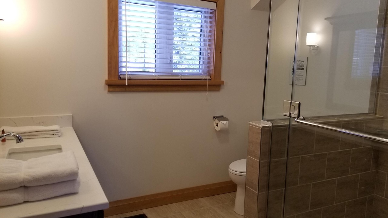 Photo of Bathroom in Muskoka Lakes