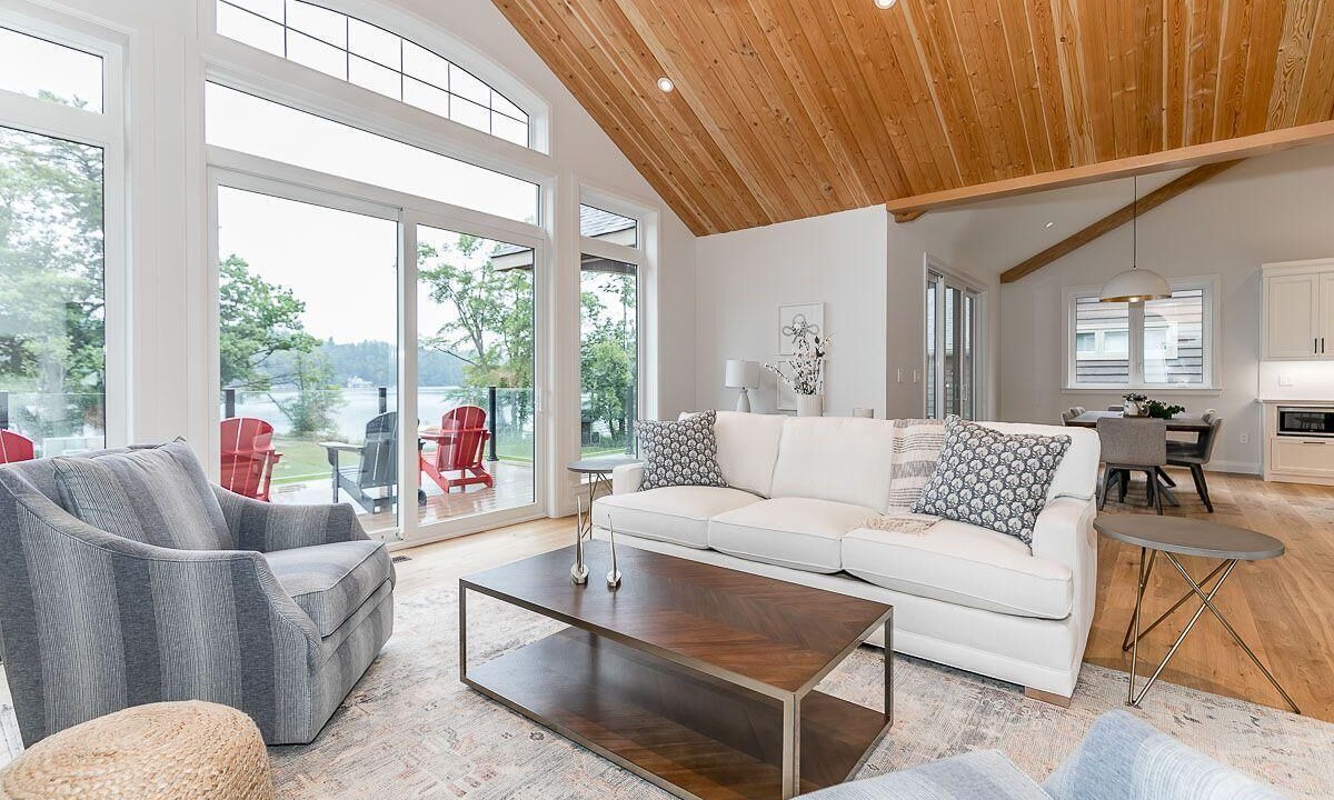 Photo of Livingroom in Muskoka Lakes