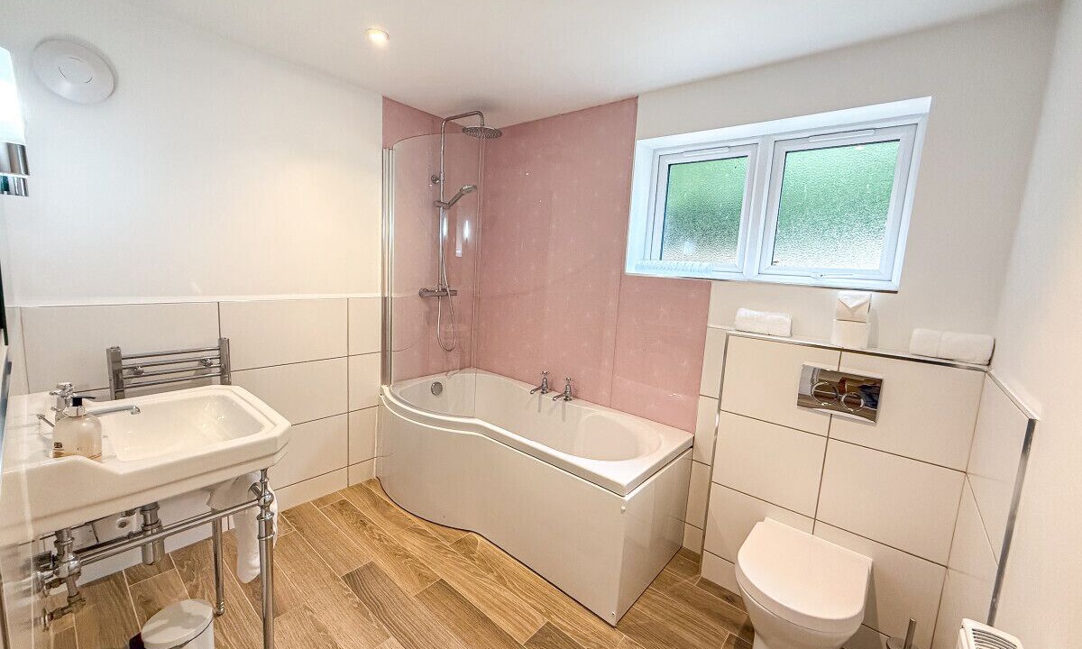 Photo of Bathroom in Hockwold cum Wilton