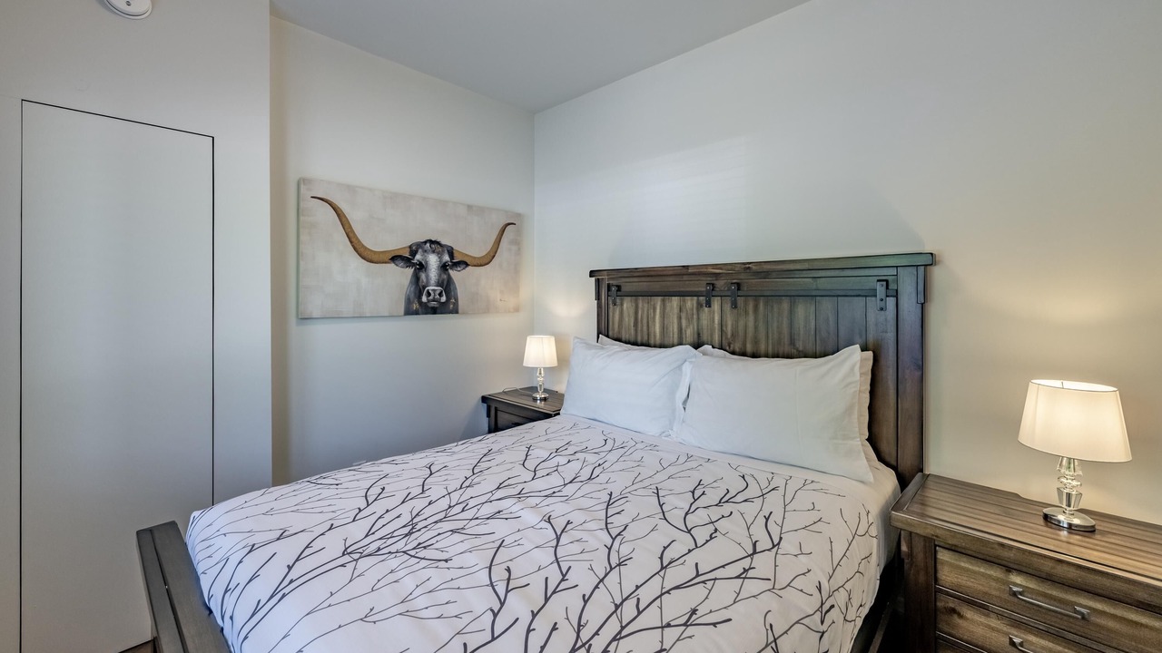 Photo of Bedroom in Muskoka Lakes